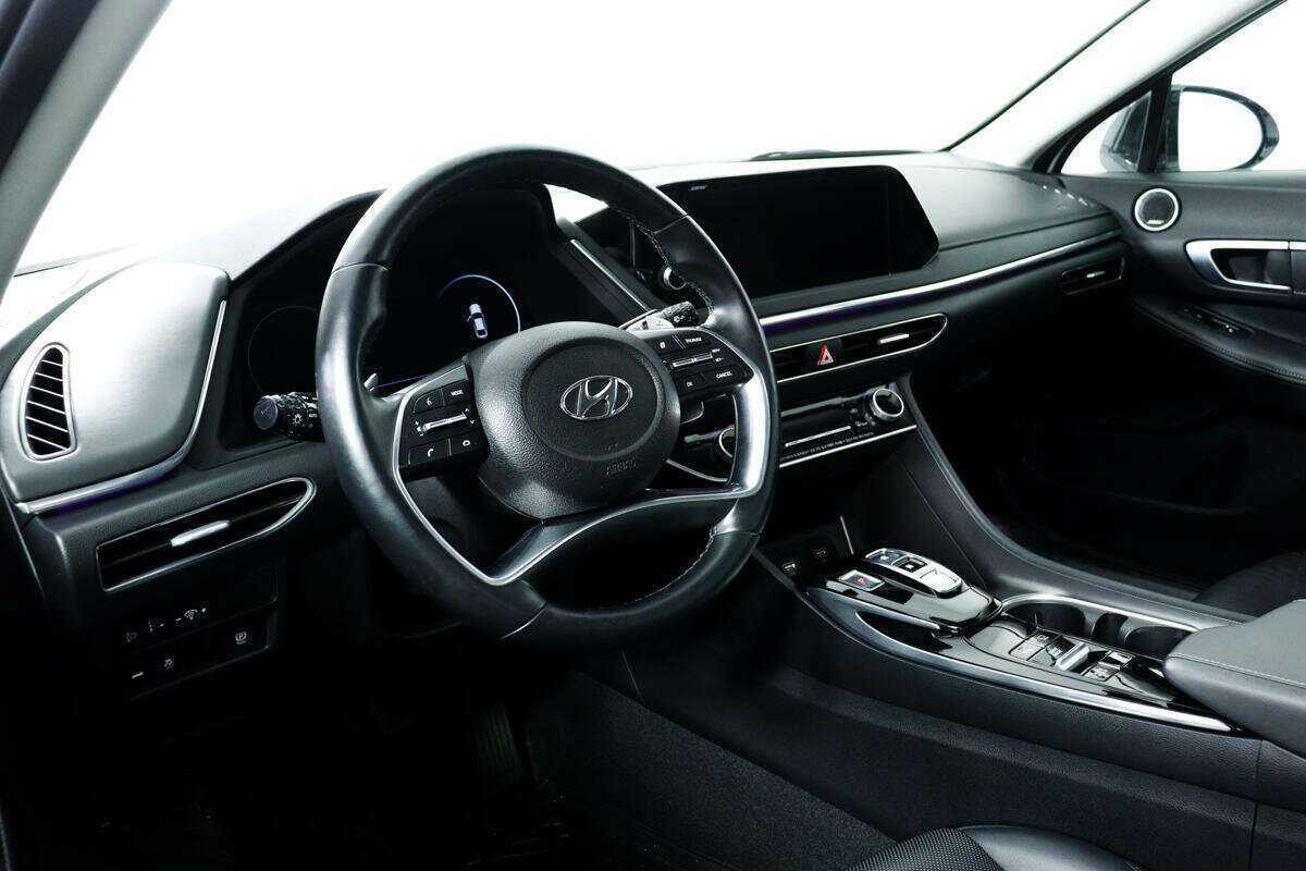 Hyundai Sonata 2020 года с пробегом. Фото: #12