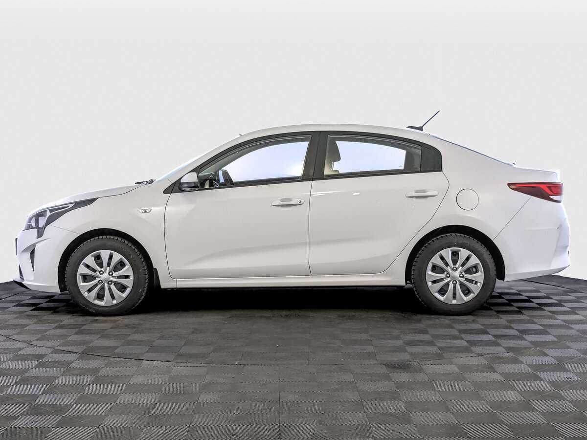 Kia Rio 2021 года с пробегом. Фото: #7