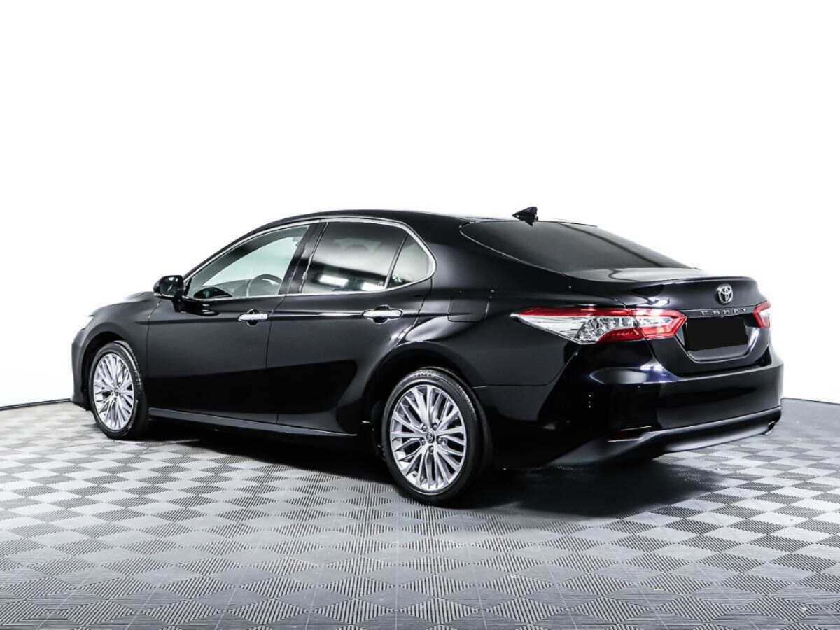 Toyota Camry 2020 года с пробегом. Фото: #6