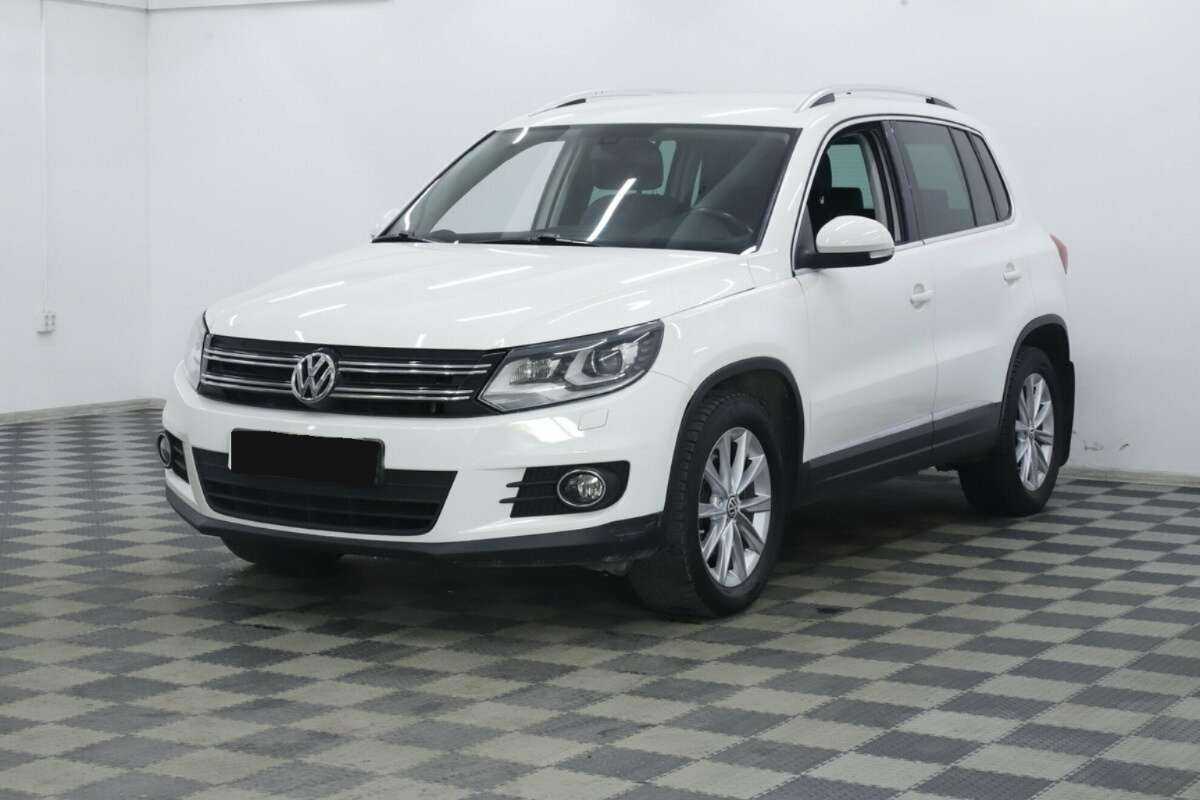 Volkswagen Tiguan 2015 года с пробегом. Фото: #0