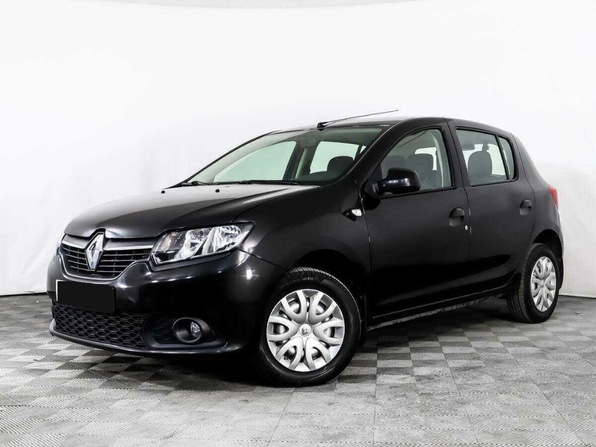 Renault Sandero 2015 года с пробегом. Посмотреть фото