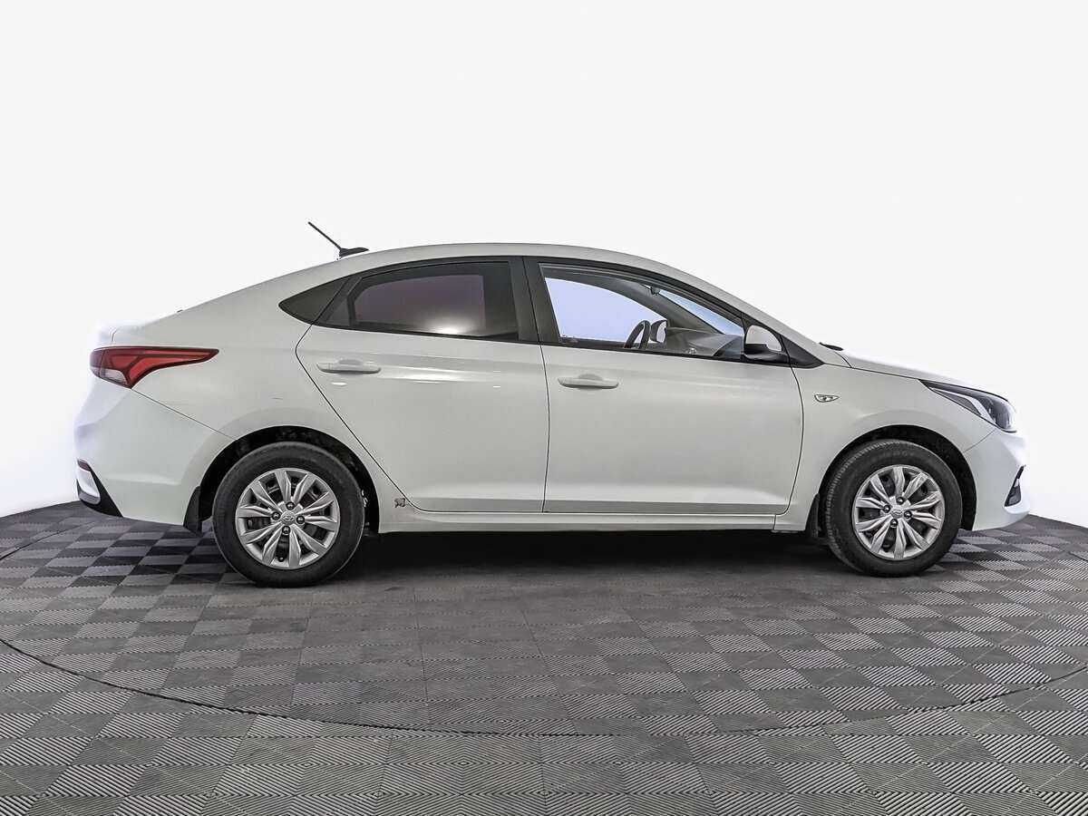 Hyundai Solaris 2019 года с пробегом. Фото: #3