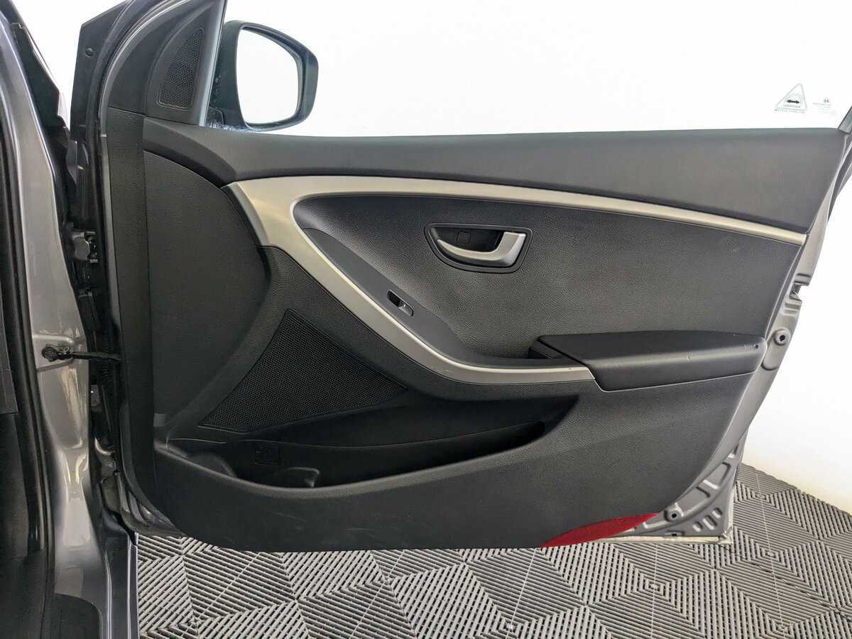 Hyundai i30 2014 года с пробегом. Фото: #17