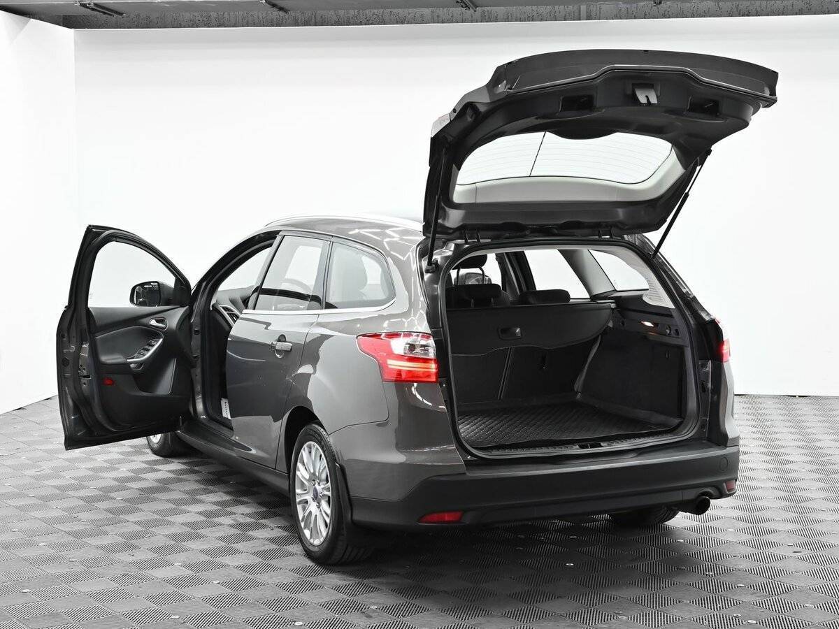 Ford Focus 2012 года с пробегом. Фото: #4