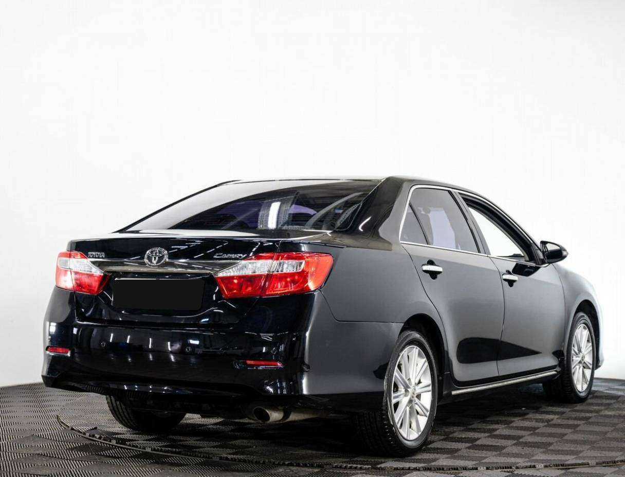 Toyota Camry 2014 года с пробегом. Фото: #5
