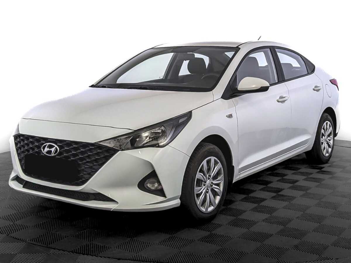 Hyundai Solaris 2020 года с пробегом. Посмотреть фото