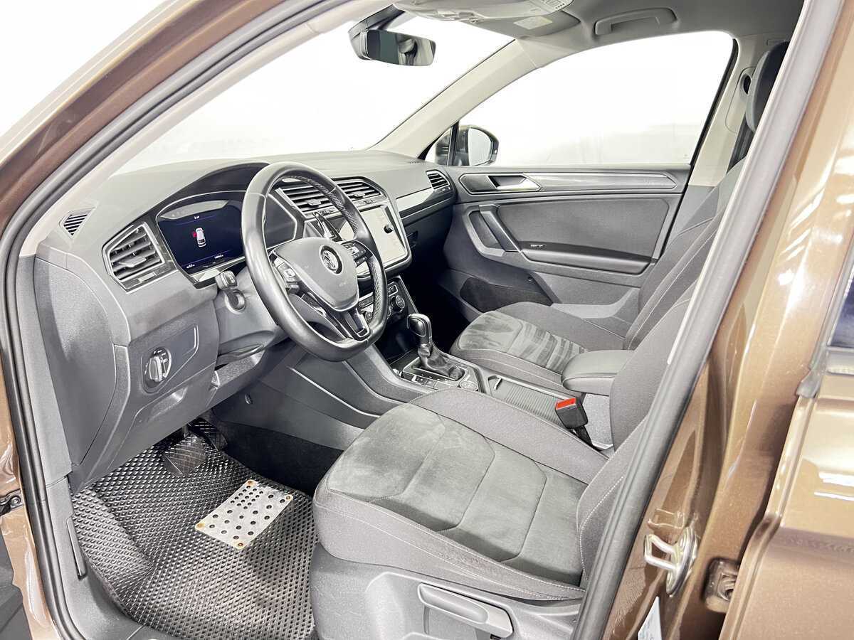 Volkswagen Tiguan 2018 года с пробегом. Фото: #12
