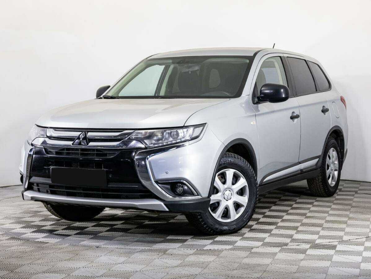Mitsubishi Outlander 2015 года с пробегом. Фото: #0