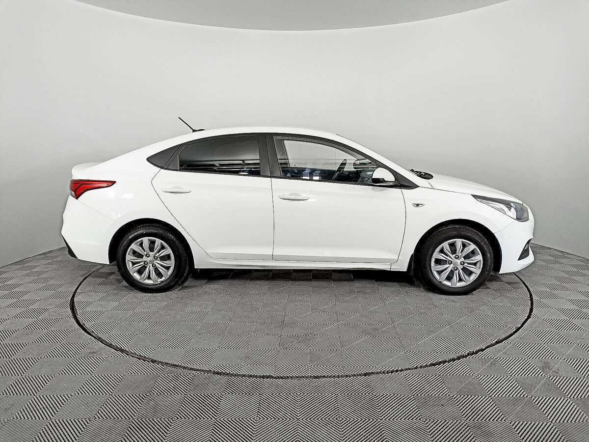 Hyundai Solaris 2019 года с пробегом. Фото: #3