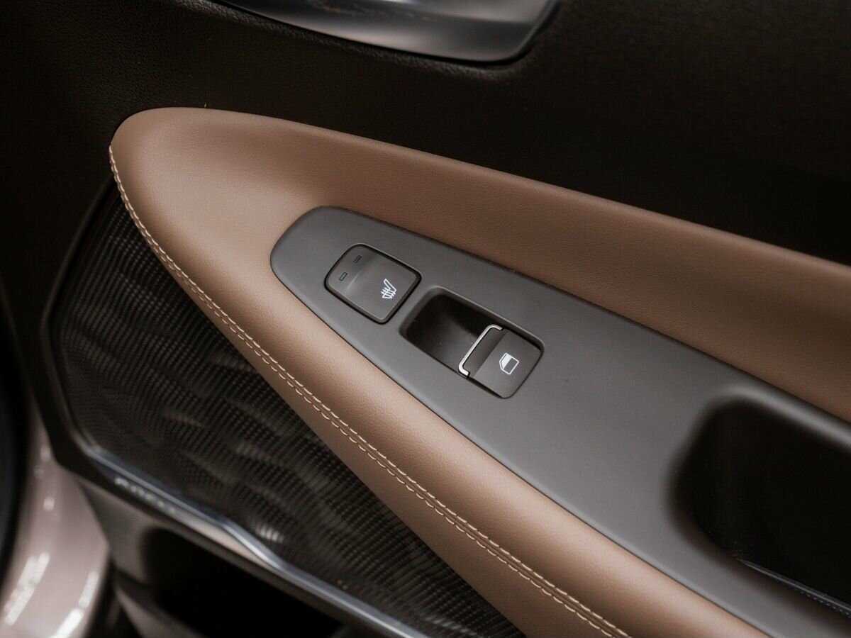 Hyundai Santa Fe 2018 года с пробегом. Фото: #9