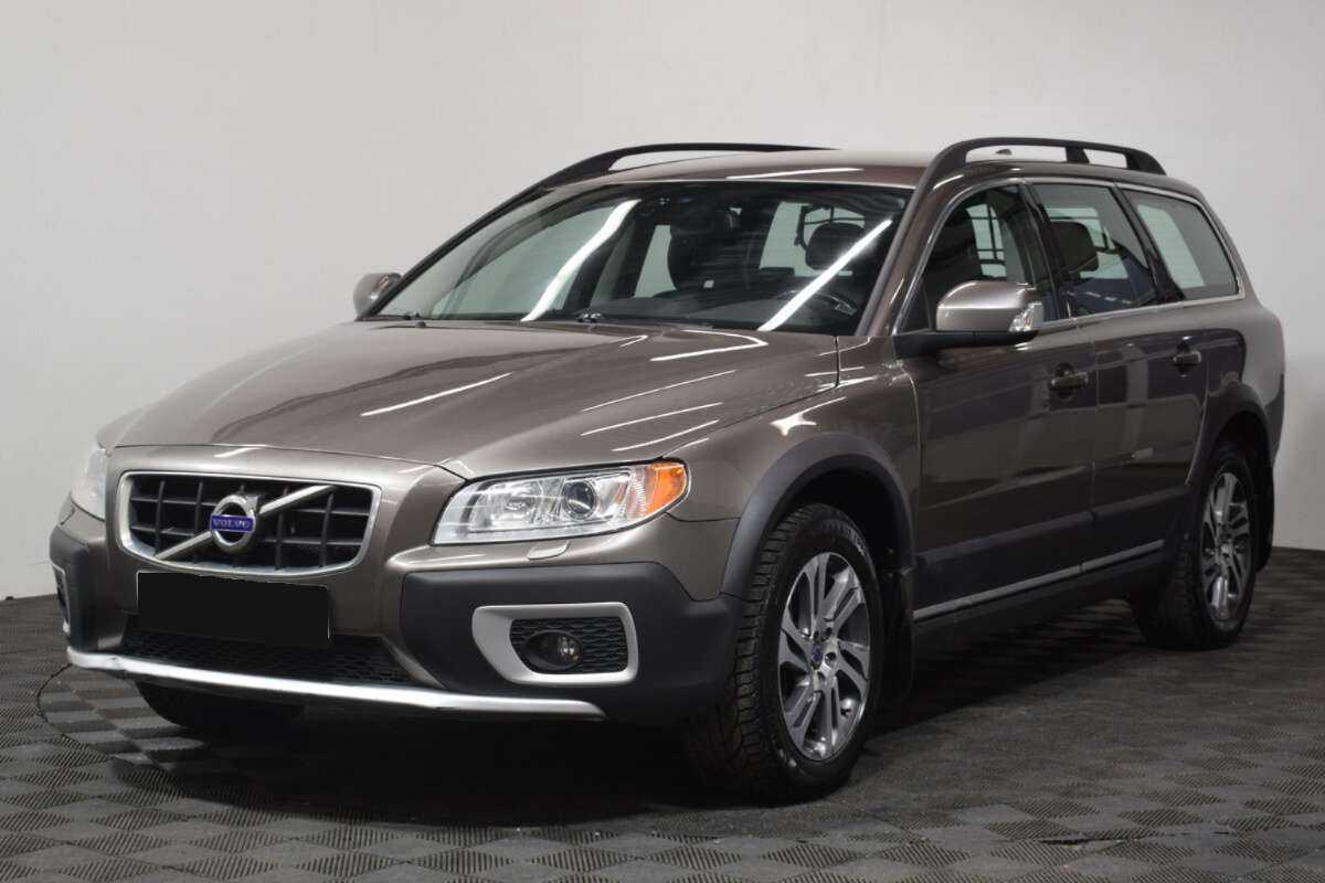 Volvo XC70 2012 года с пробегом. Фото: #0
