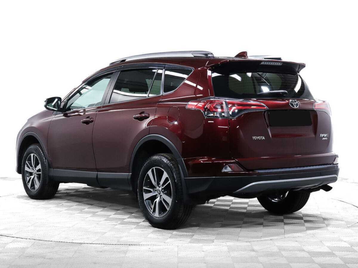 Toyota RAV4 2018 года с пробегом. Фото: #5