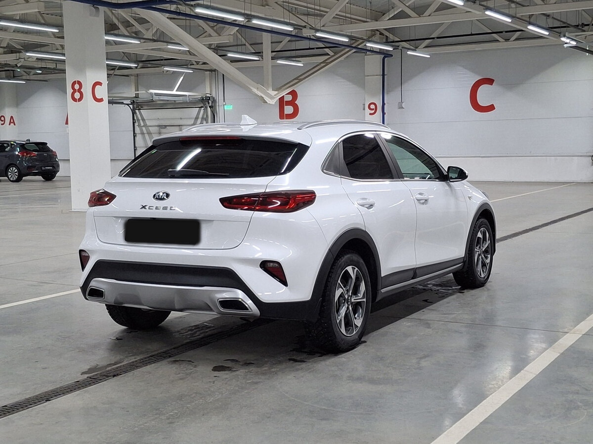 Kia XCeed 2020 года с пробегом. Фото: #4