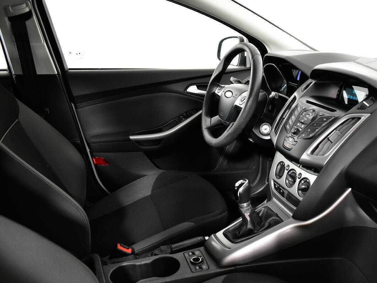 Ford Focus 2015 года с пробегом. Фото: #8