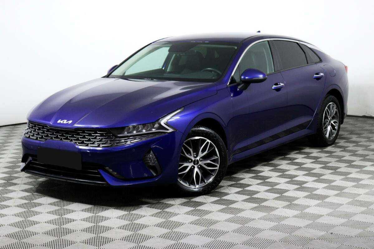 Kia K5 2021 года с пробегом. Посмотреть фото
