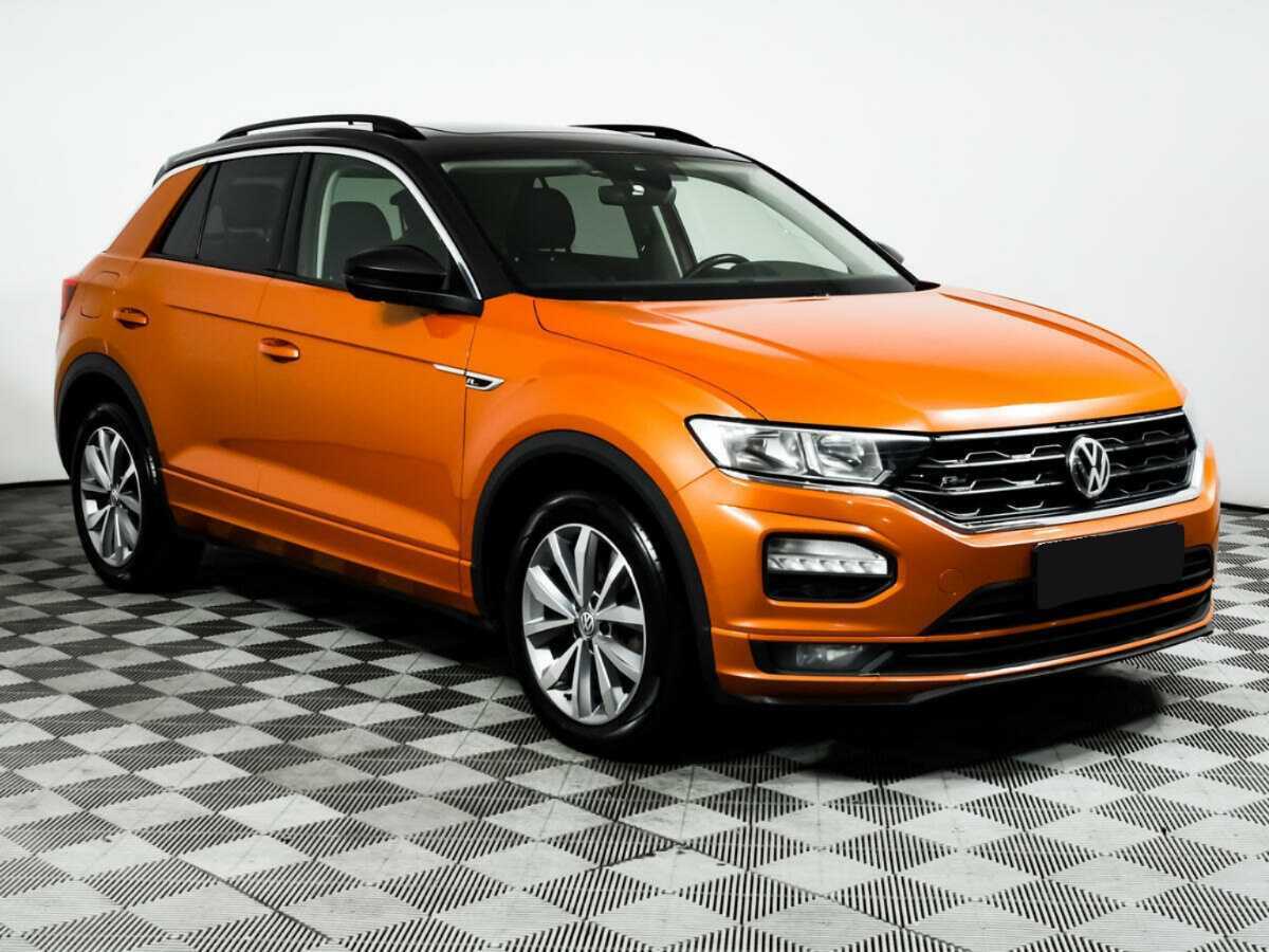 Volkswagen T-Roc 2018 года с пробегом. Фото: #2