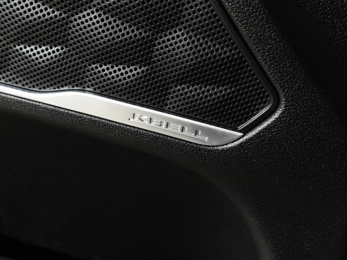 Hyundai Santa Fe 2019 года с пробегом. Фото: #17