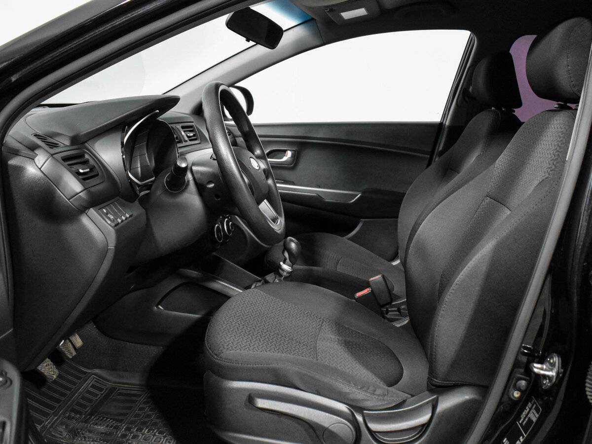 Kia Rio 2012 года с пробегом. Фото: #9