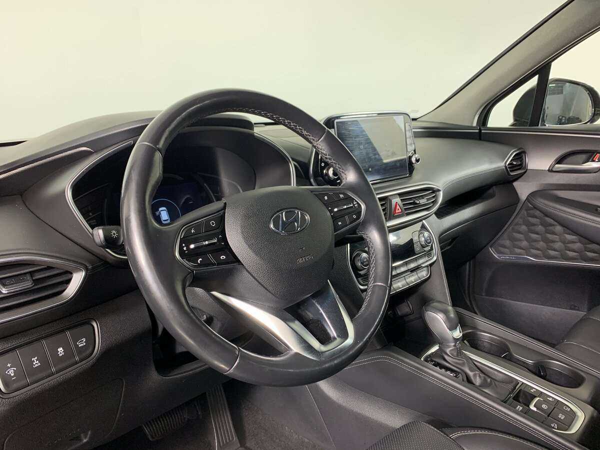 Hyundai Santa Fe 2018 года с пробегом. Фото: #8
