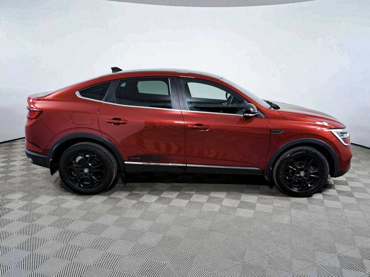 Renault Arkana 2021 года с пробегом. Фото: #3