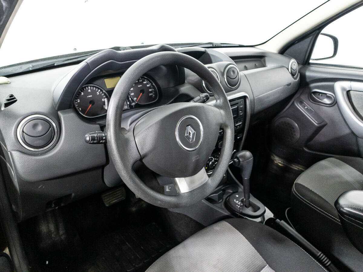 Renault Duster 2013 года с пробегом. Фото: #10