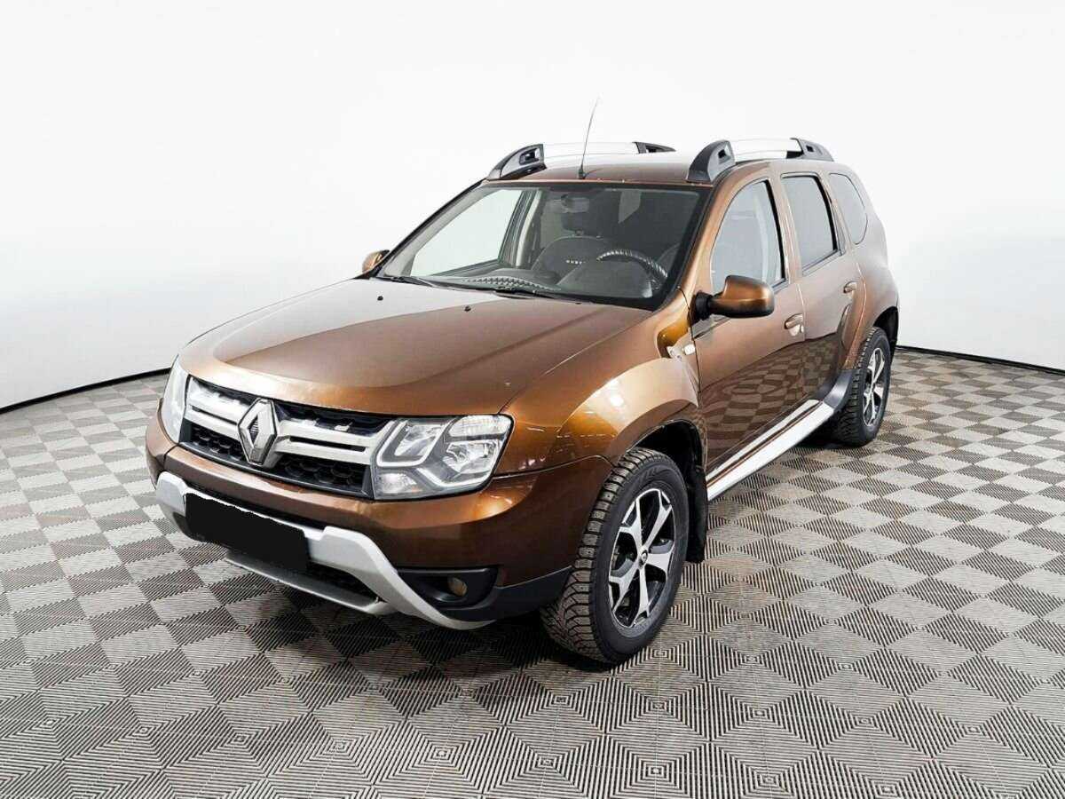 Renault Duster 2015 года с пробегом. Посмотреть фото