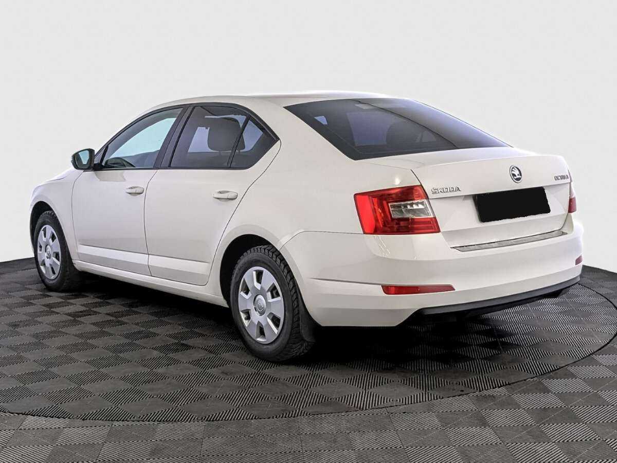 Skoda Octavia 2015 года с пробегом. Фото: #6