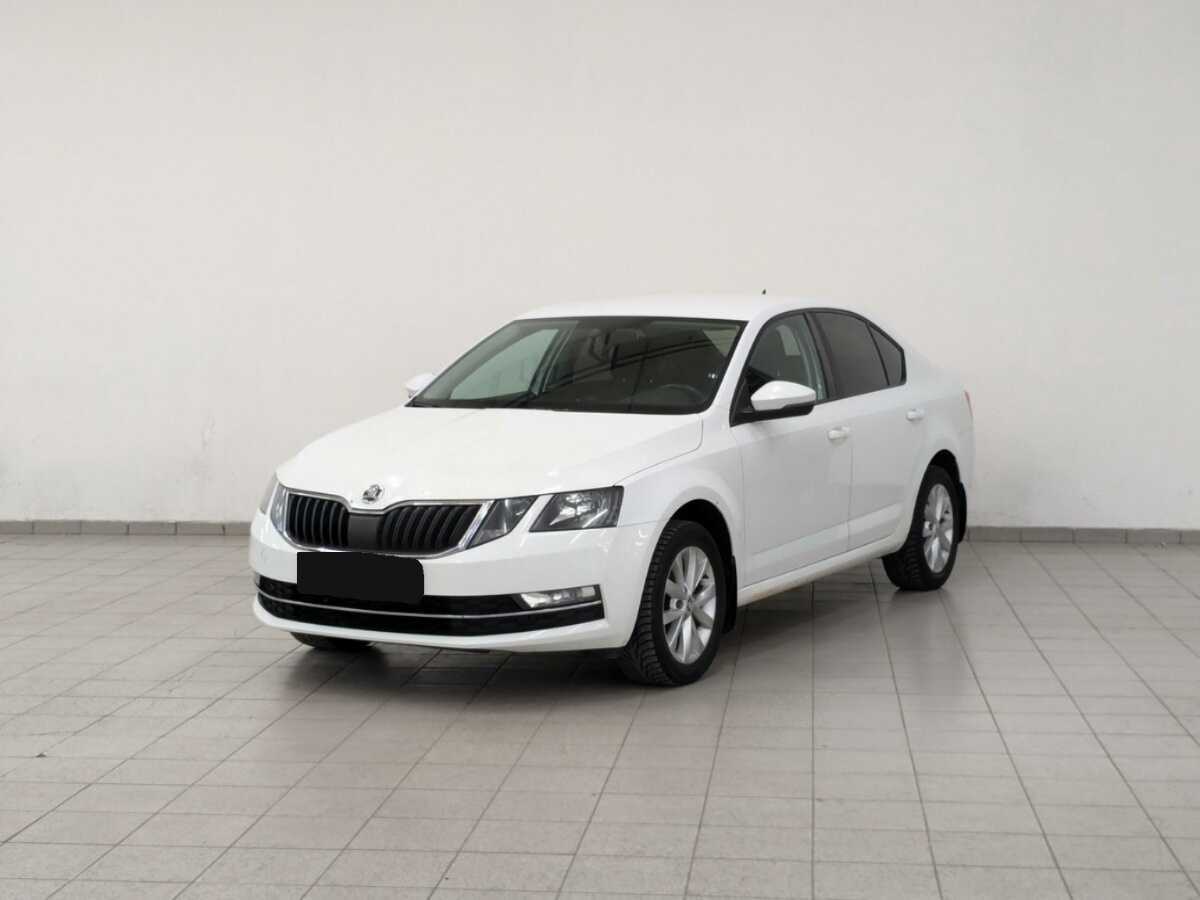Skoda Octavia 2017 года с пробегом. Посмотреть фото