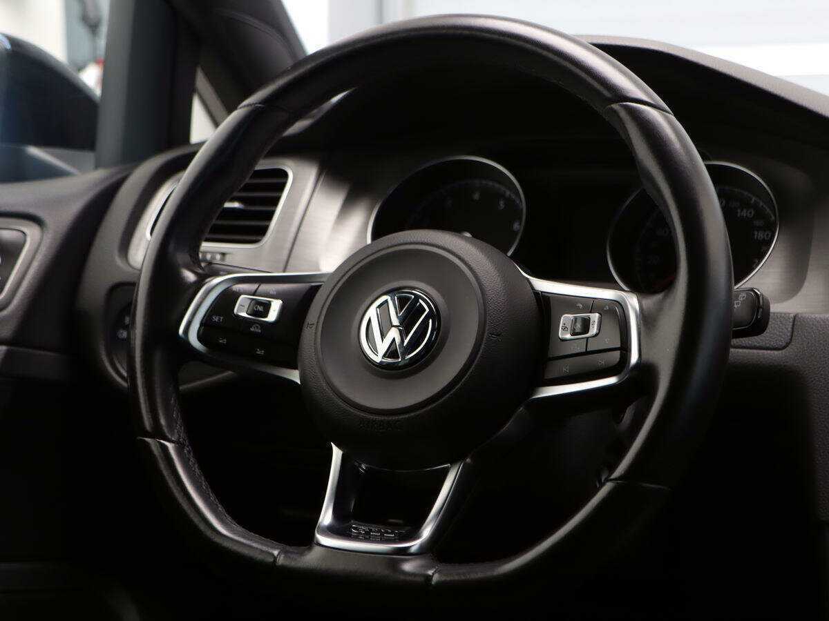 Volkswagen Golf 2013 года с пробегом. Фото: #10