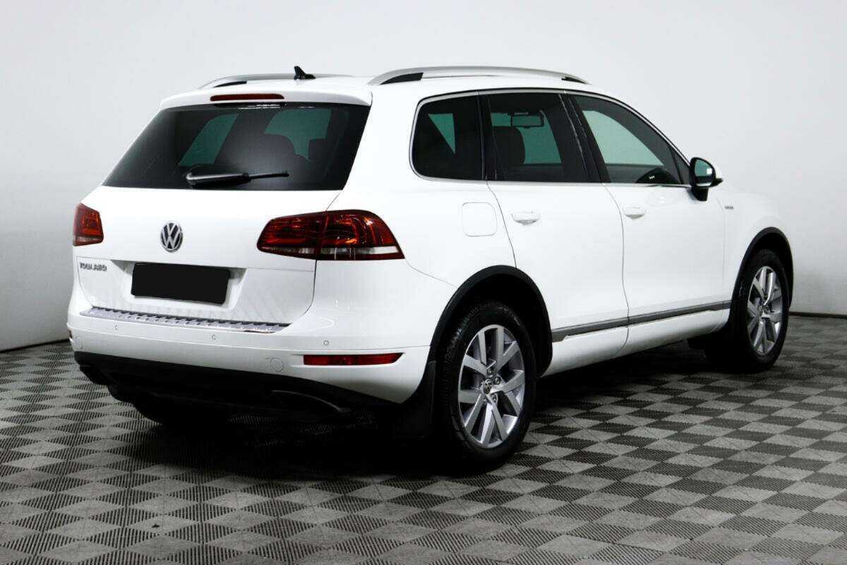 Volkswagen Touareg 2013 года с пробегом. Фото: #4