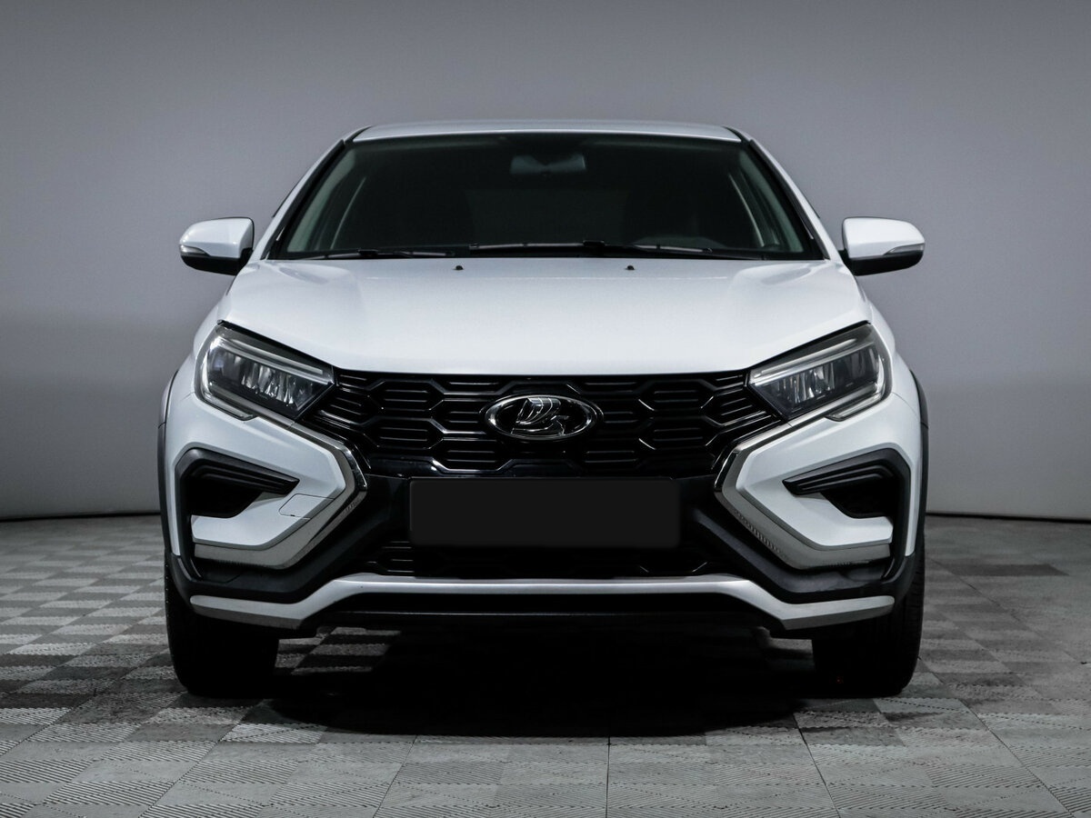 Lada (ВАЗ) Vesta 2023 года с пробегом. Фото: #1