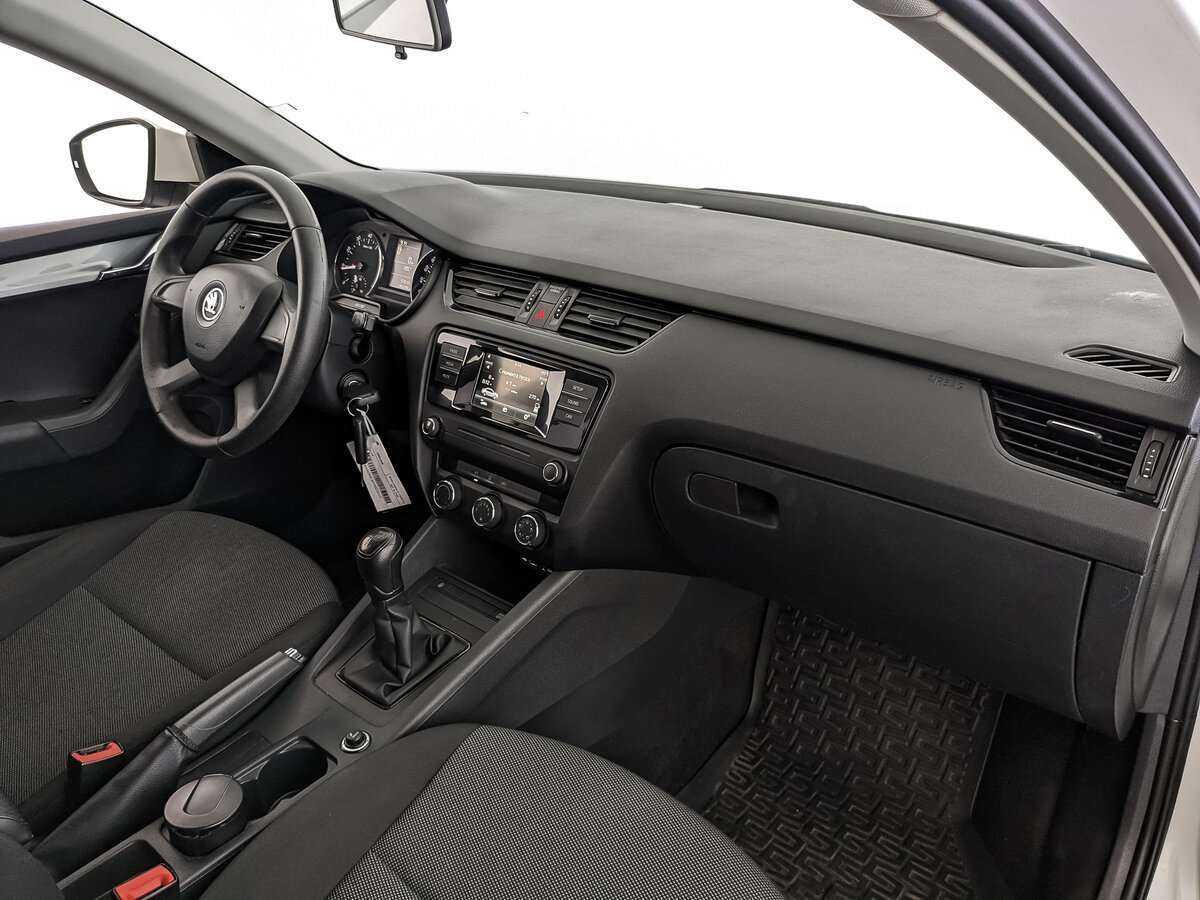 Skoda Octavia 2015 года с пробегом. Фото: #8
