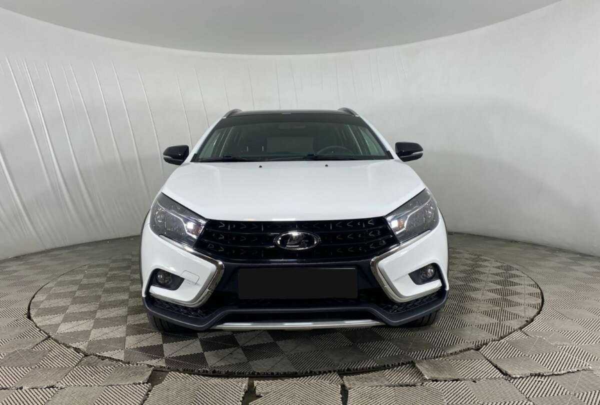 Lada (ВАЗ) Vesta 2021 года с пробегом. Фото: #1