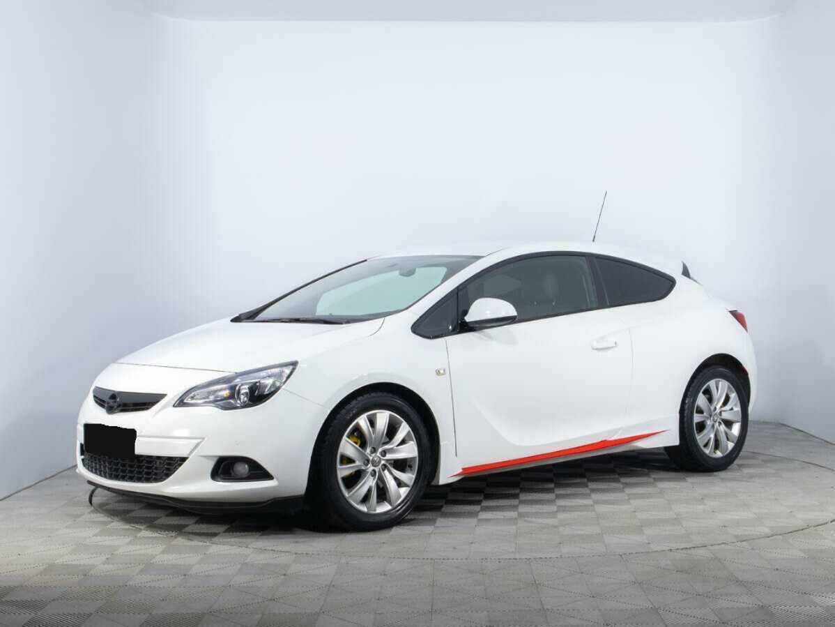 Opel Astra 2014 года с пробегом. Посмотреть фото