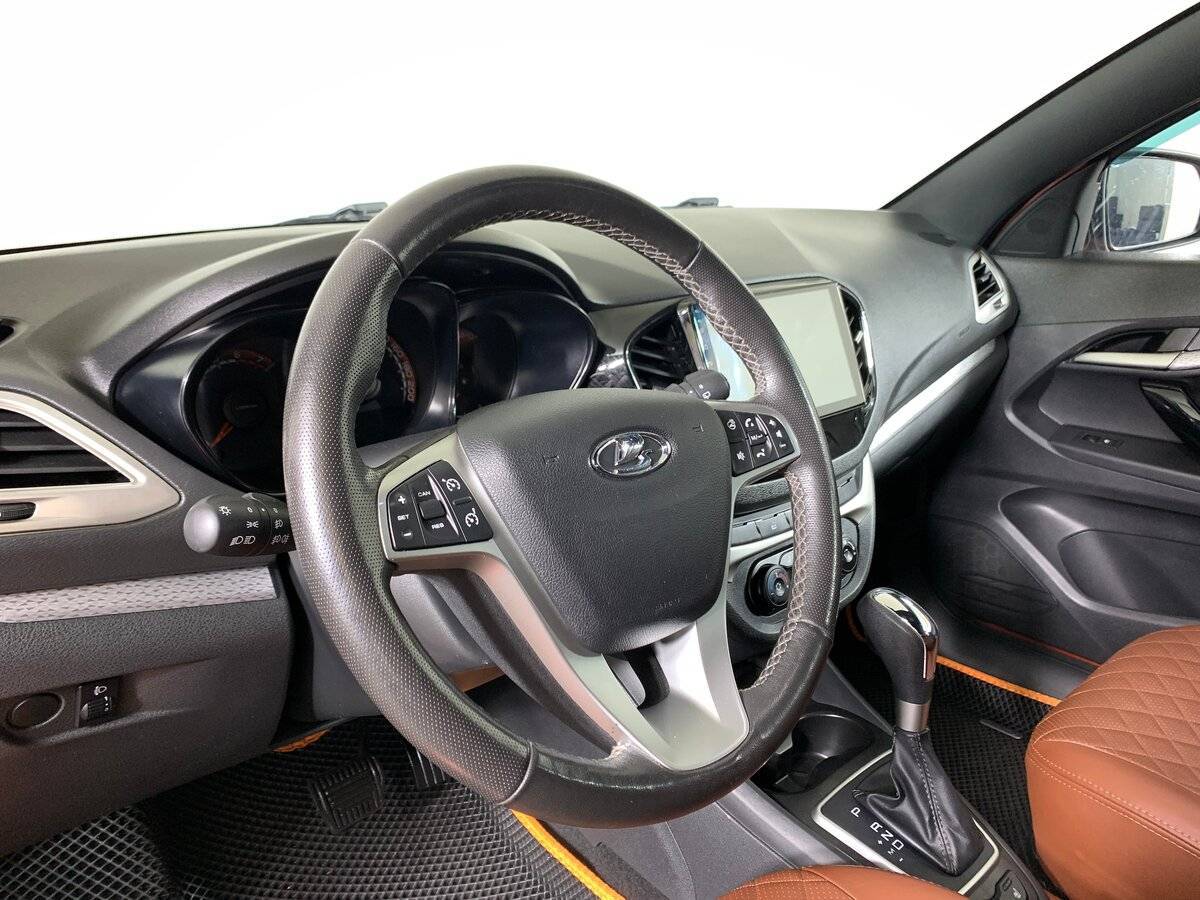 Lada (ВАЗ) Vesta 2021 года с пробегом. Фото: #10