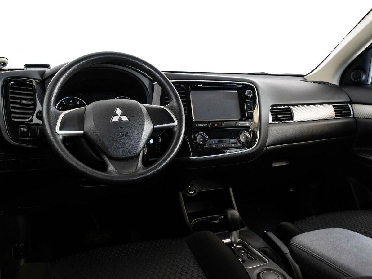 Mitsubishi Outlander 2014 года с пробегом. Фото: #10