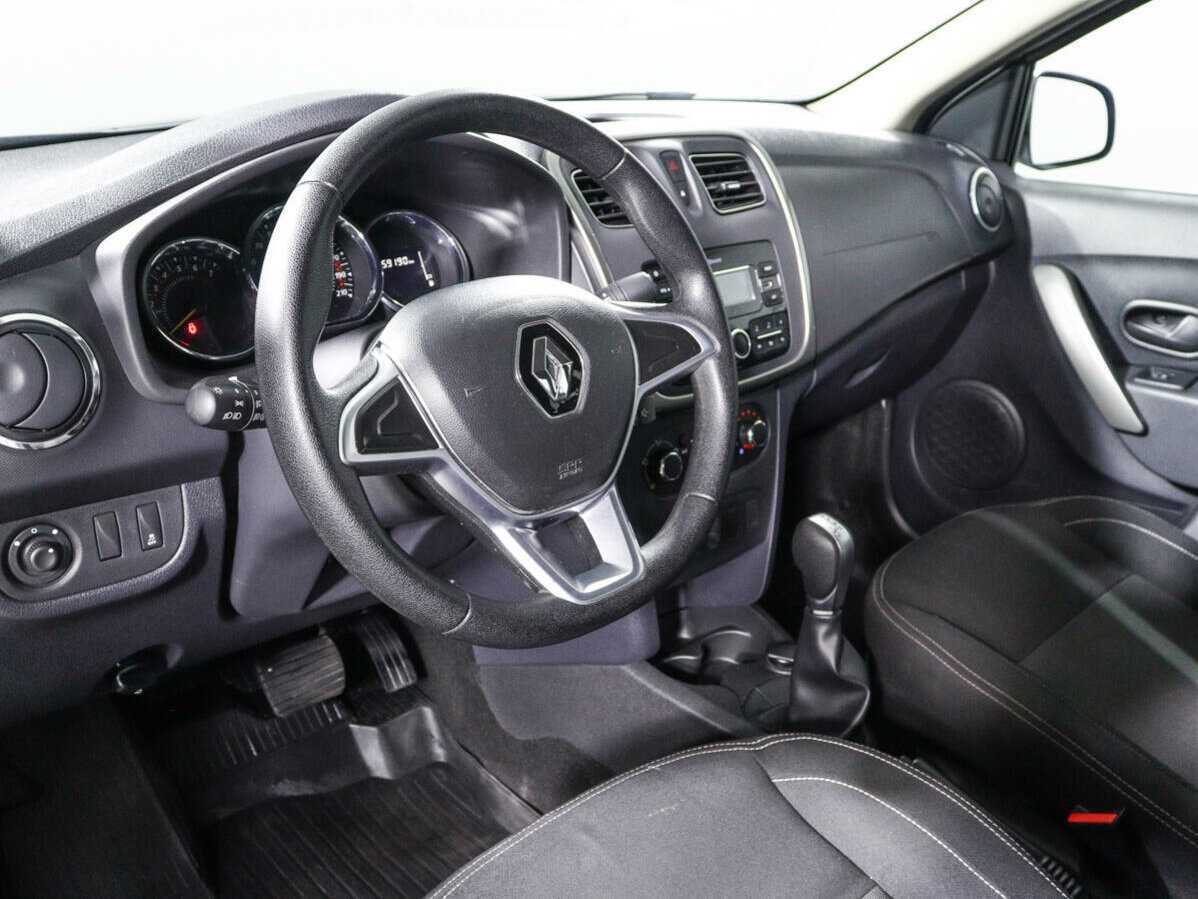 Renault Logan 2022 года с пробегом. Фото: #9