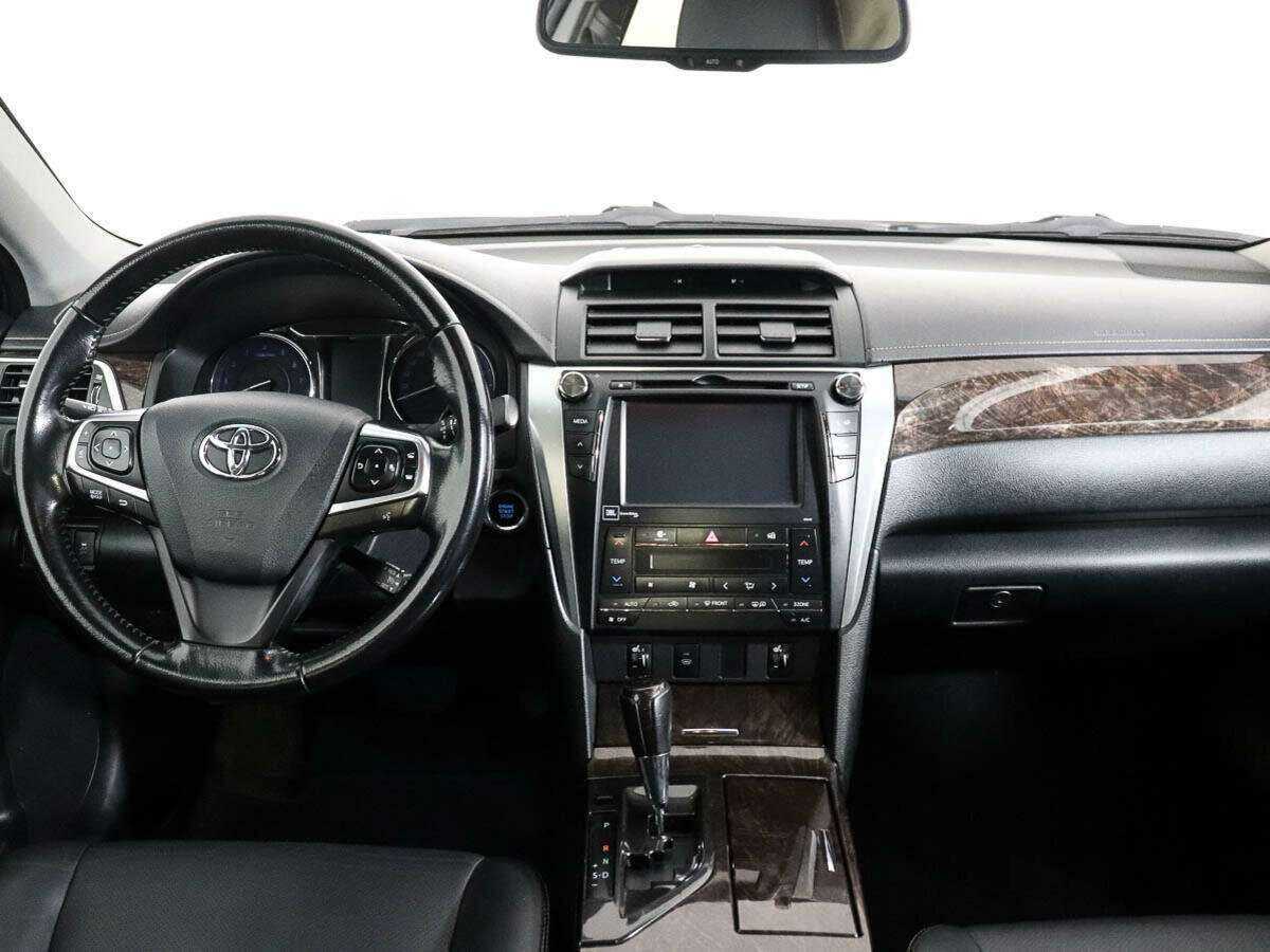 Toyota Camry 2015 года с пробегом. Фото: #10