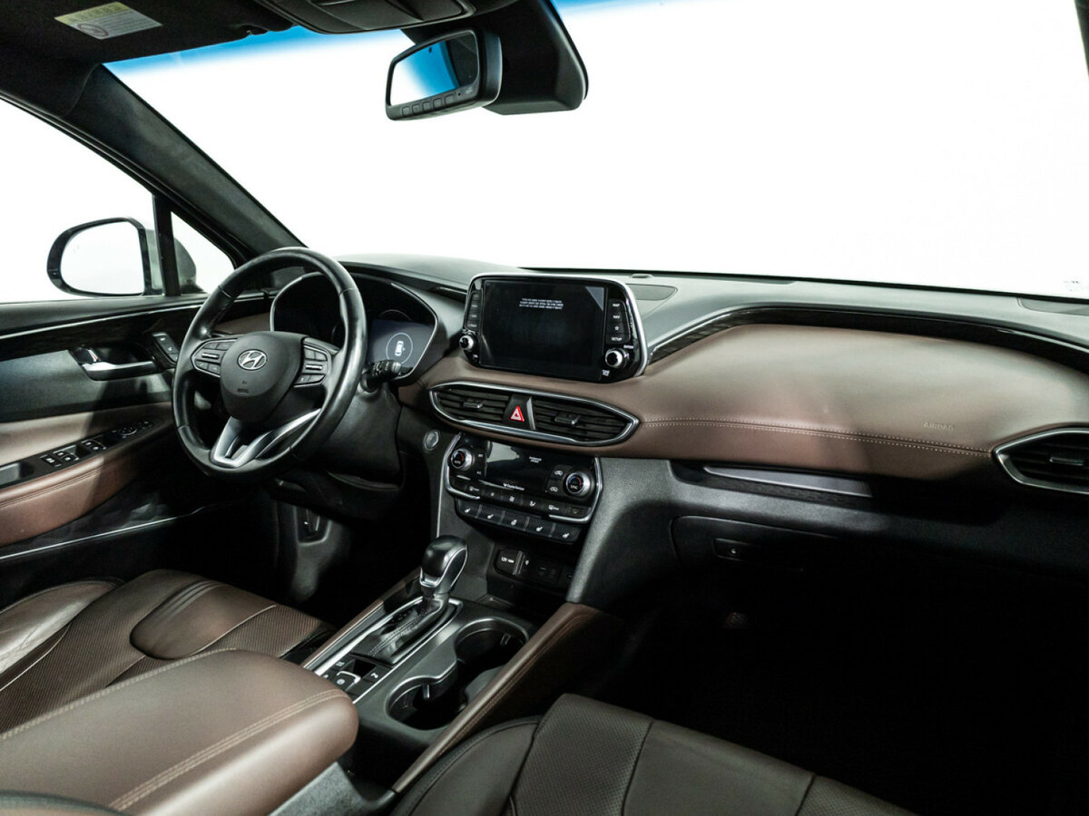 Hyundai Santa Fe 2019 года с пробегом. Фото: #6