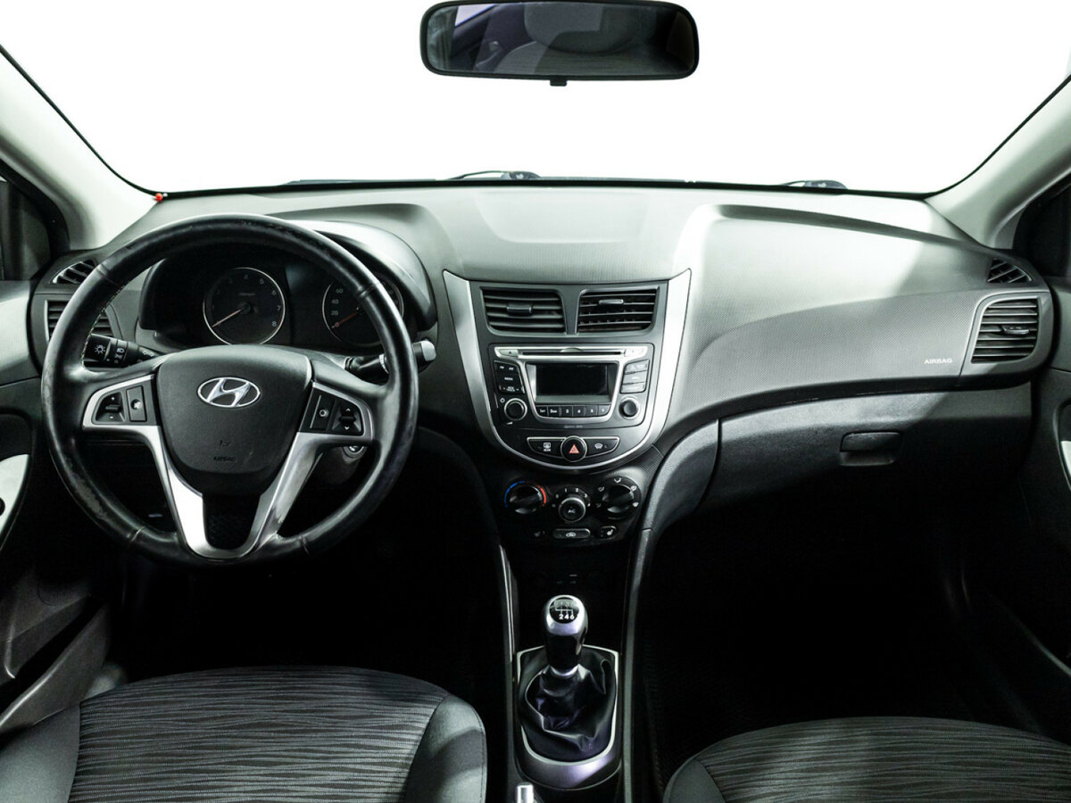 Hyundai Solaris 2015 года с пробегом. Фото: #11