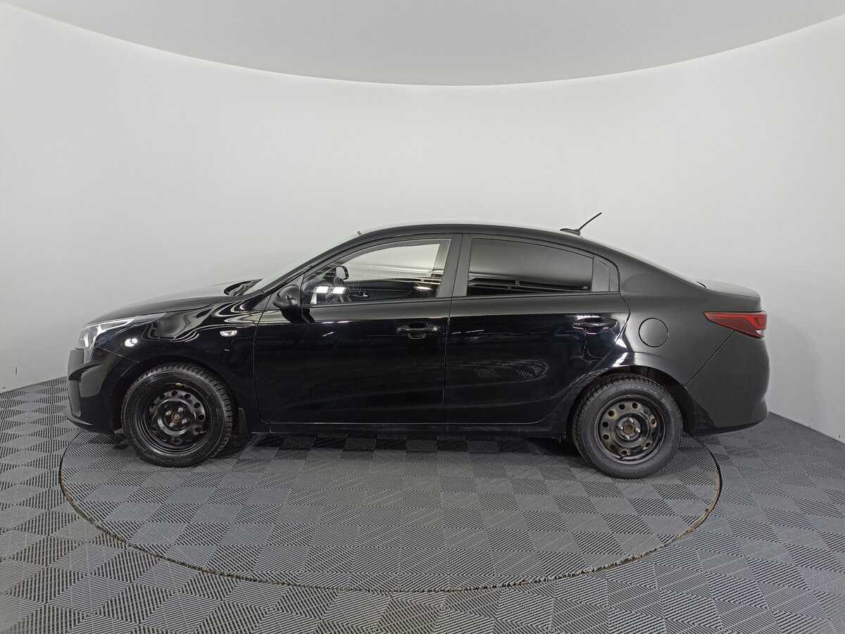 Kia Rio 2021 года с пробегом. Фото: #7