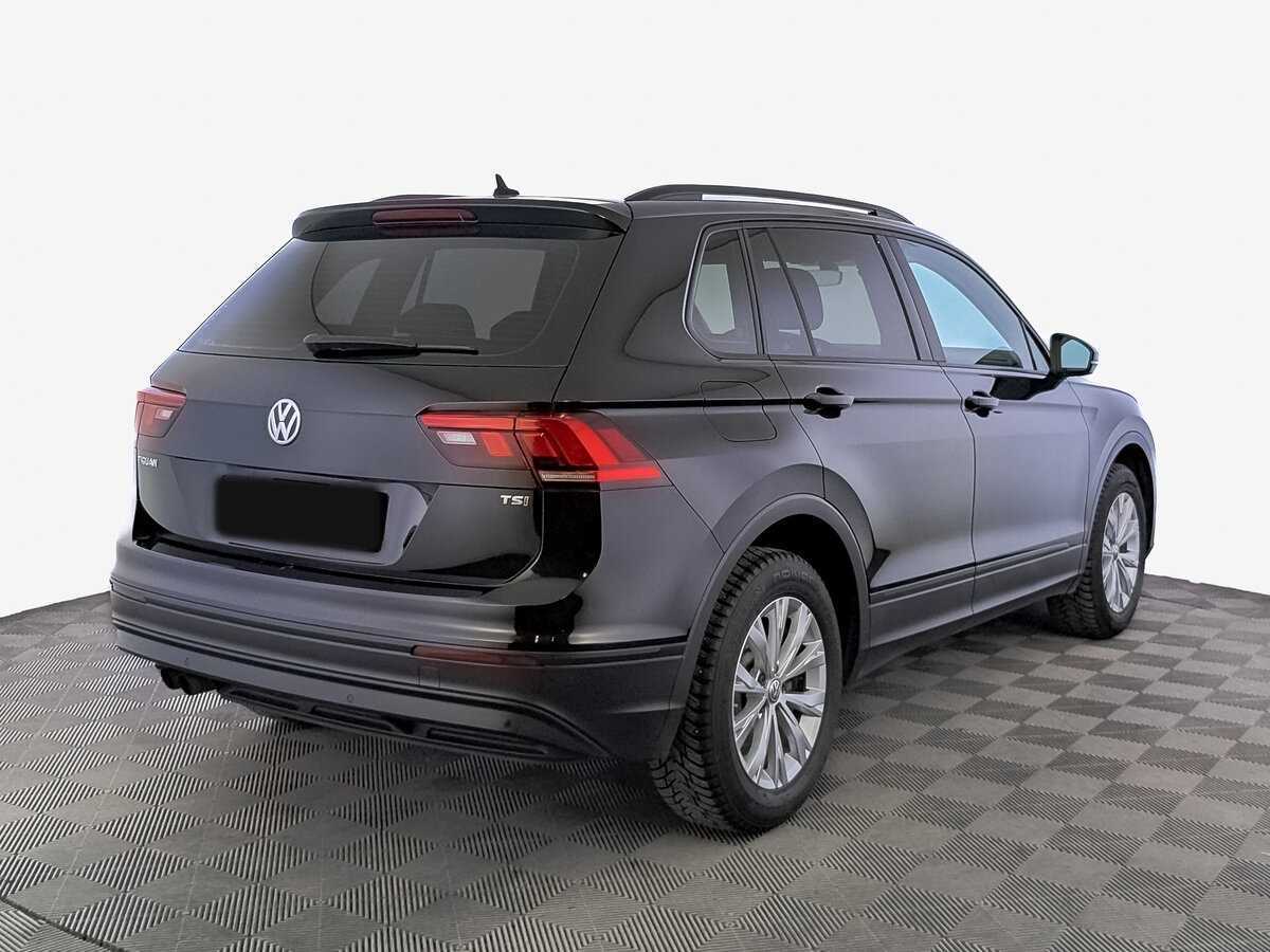Volkswagen Tiguan 2018 года с пробегом. Фото: #4
