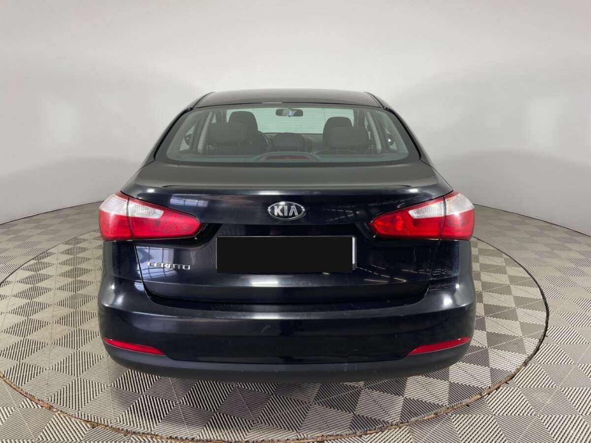 Kia Cerato 2015 года с пробегом. Фото: #4