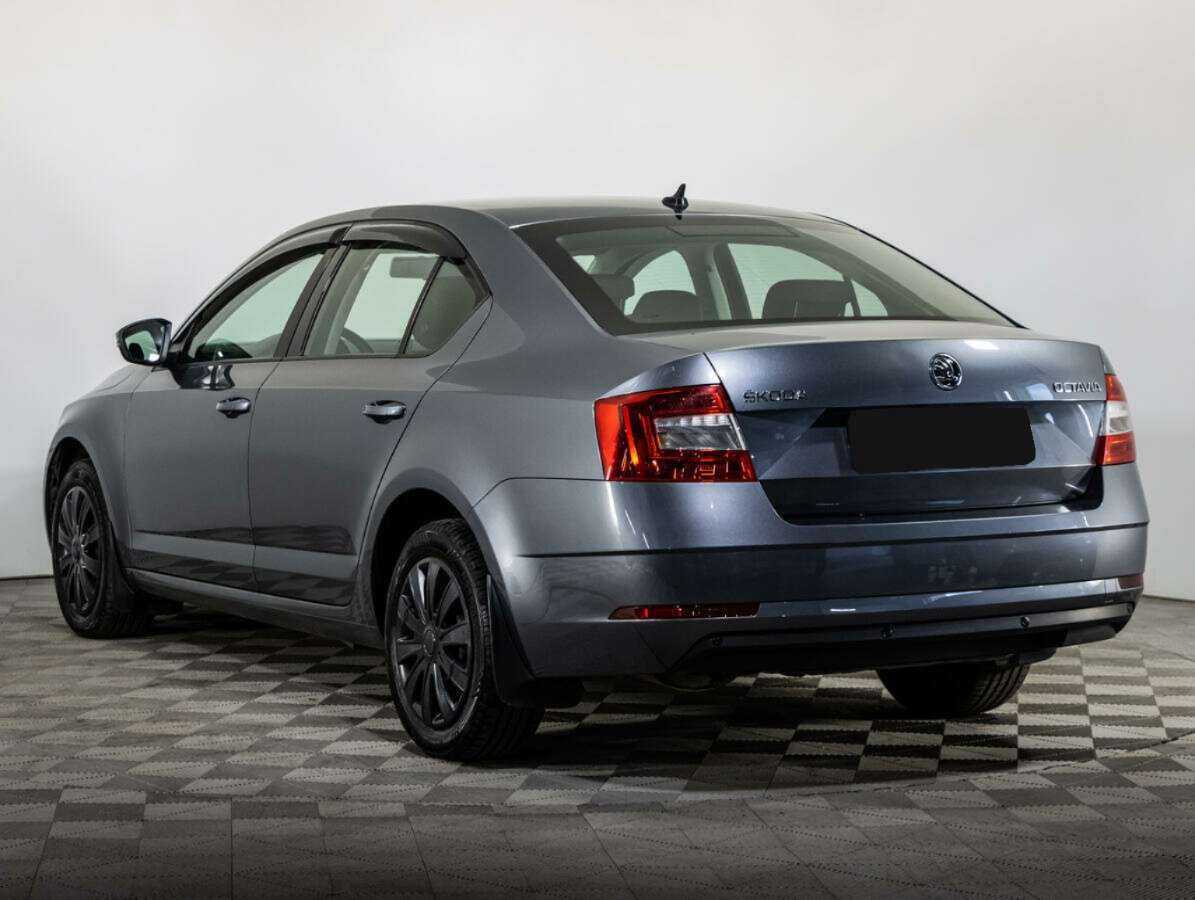 Skoda Octavia 2019 года с пробегом. Фото: #6