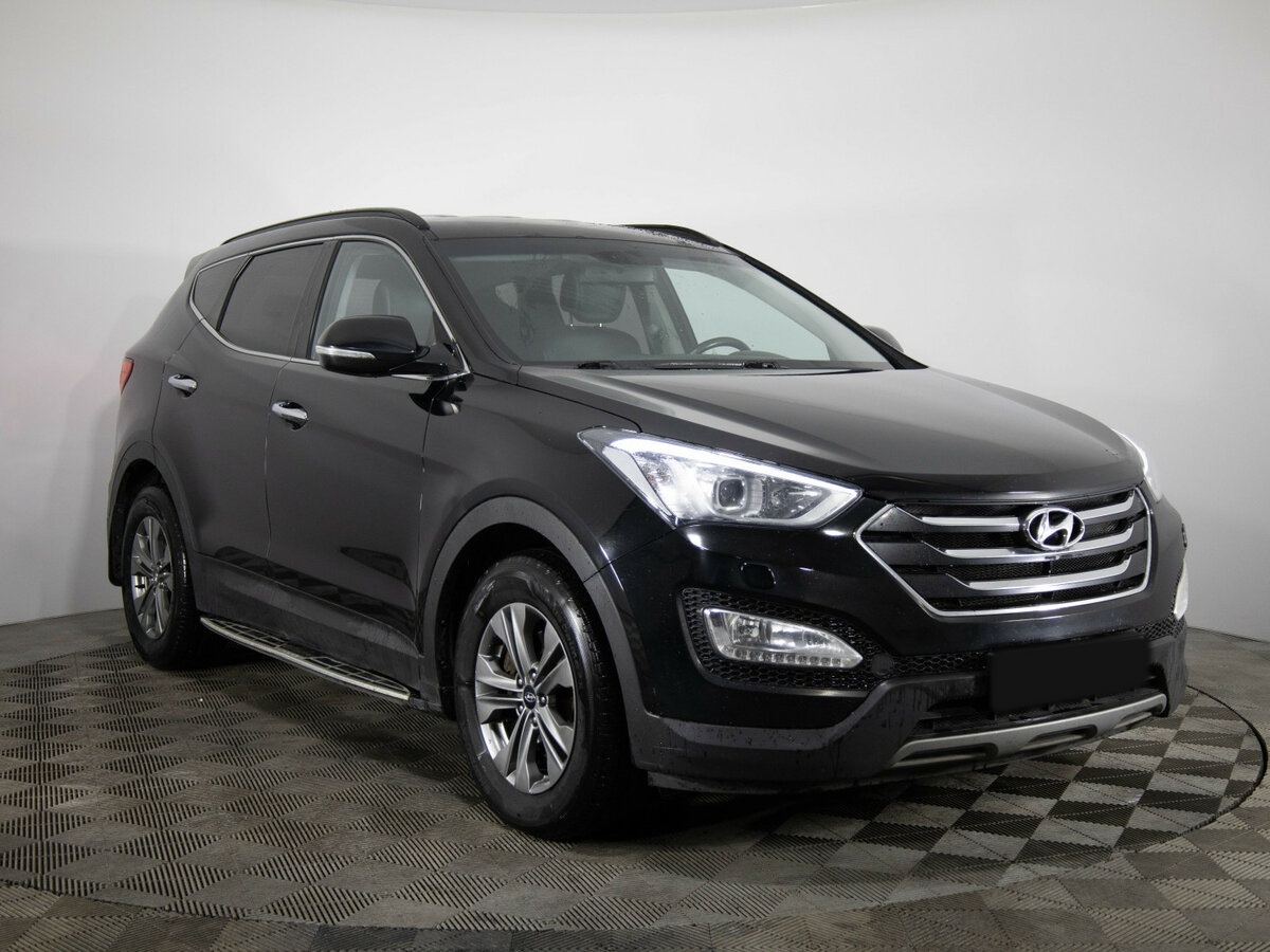 Hyundai Santa Fe 2014 года с пробегом. Фото: #2