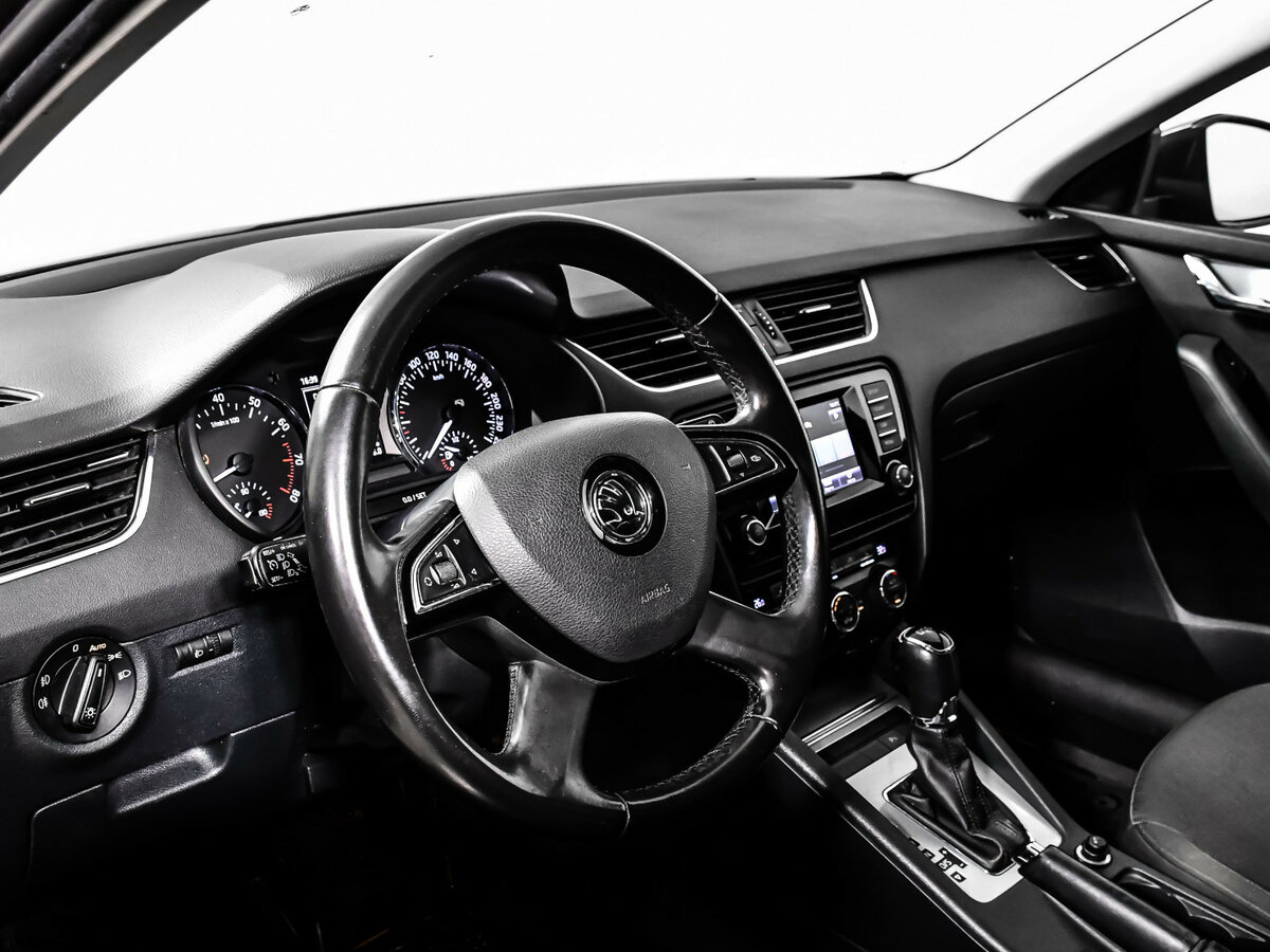 Skoda Octavia 2014 года с пробегом. Фото: #10