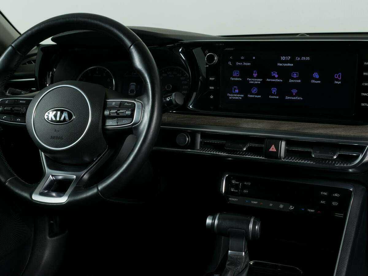 Kia K5 2021 года с пробегом. Фото: #10