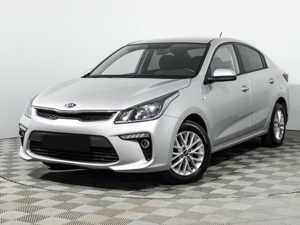 Kia Rio 2019 года с пробегом. Посмотреть фото