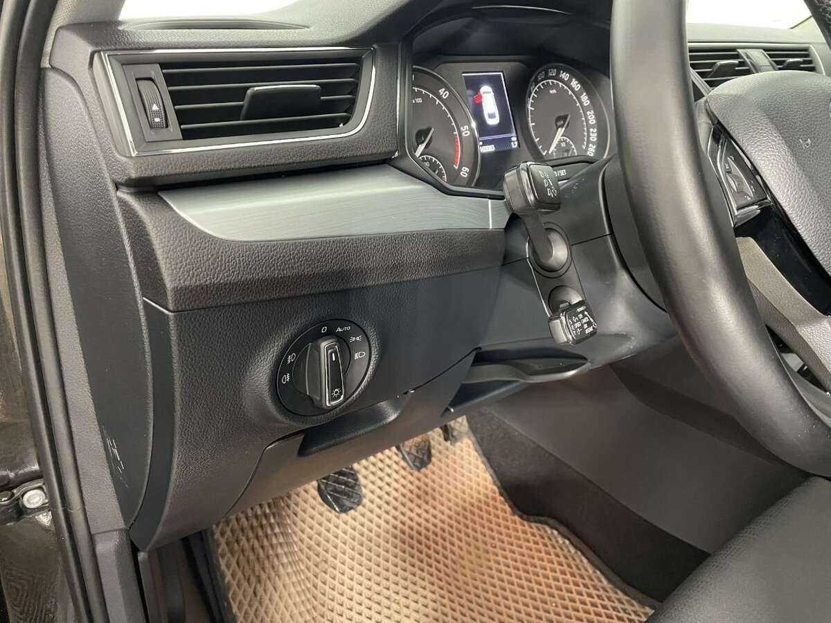 Skoda Superb 2016 года с пробегом. Фото: #7