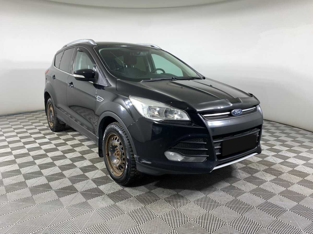 Ford Kuga 2015 года с пробегом. Фото: #2